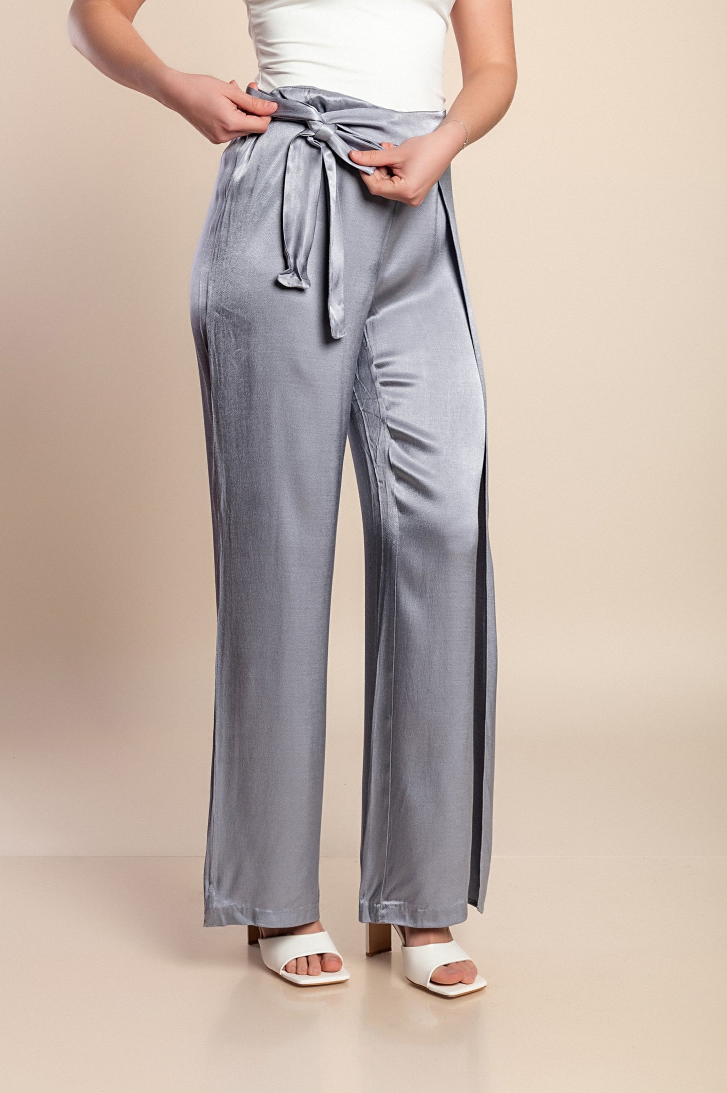 Pantaloni lunghi eleganti, grigio chiaro