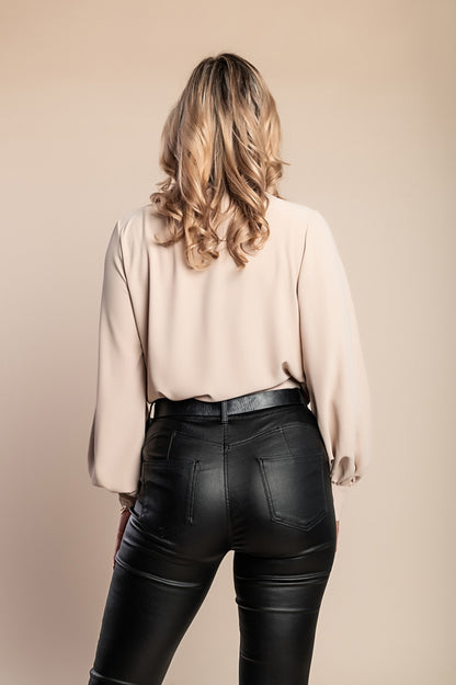 Camicia elegante scollo a V incrociato Belucca, colore beige