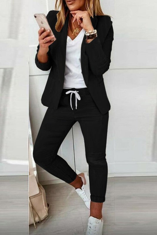 Completo di pantaloni e blazer elegante senza lettere Estrena, nero-nero